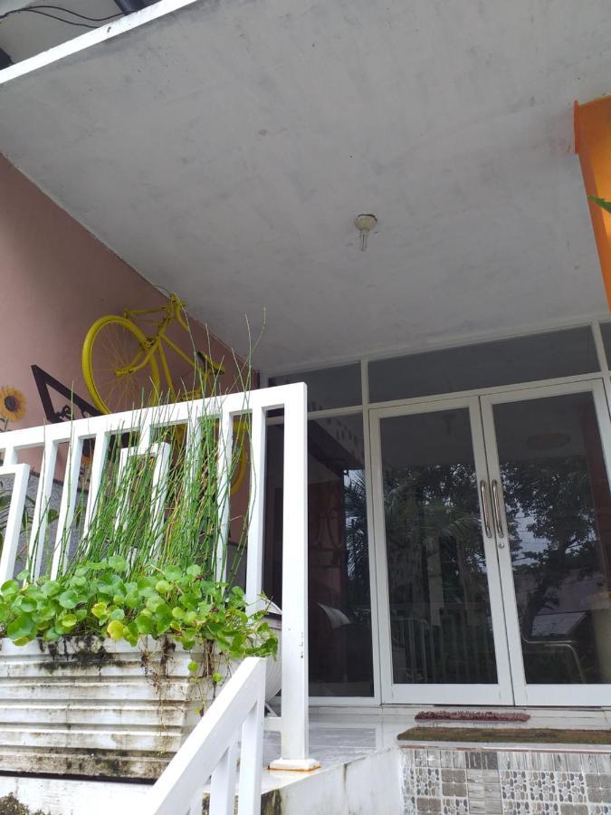 Kenangan Guest House Sabang  Exterior photo